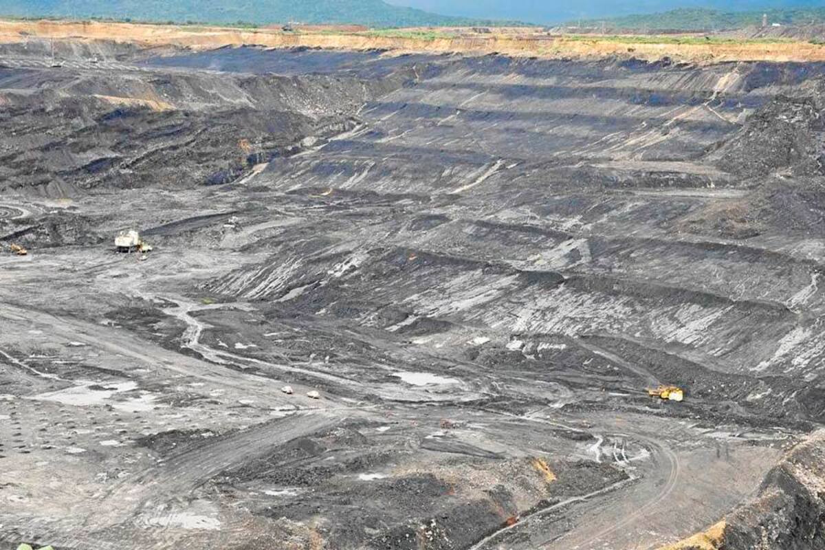Colombia prevé aumentar producción de carbón en 14%