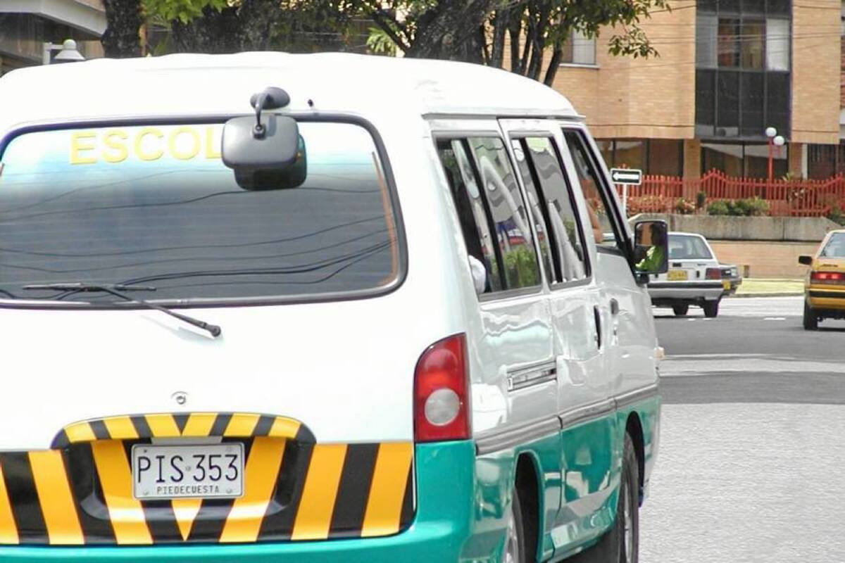 Tránsito adelanta operativos para controlar el transporte escolar. (Foto: Archivo/VANGUARDIA LIBERAL)