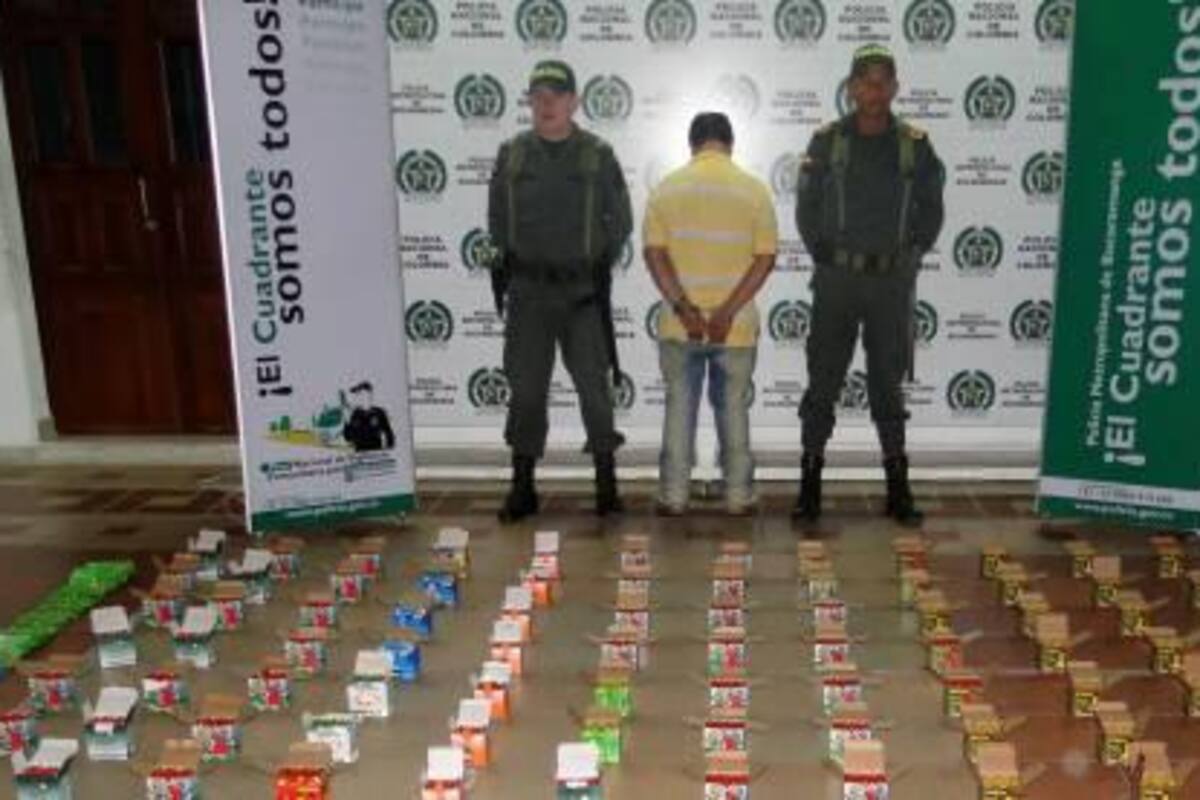 La captura y la incautación de la munición fue ejecutada por el grupo Investigativo Contra el Terrorismo de la Policía Metropolitana de Bucaramanga.(Foto: Suministrada/VANGUARDIA LIBERAL )
