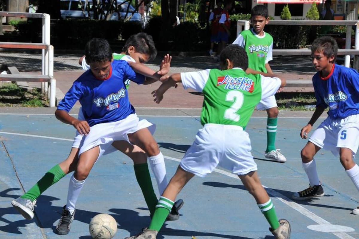 Los niños del Freskaleche entran a octavos de final (Foto: Ricardo Pérez/VANGUARDIA LIBERAL)
