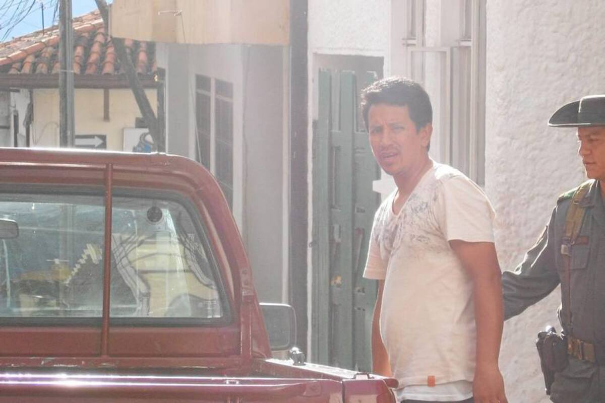 José Euclides López Cárdenas fue capturado en Socorro, municipio donde laboraba actualmente. Quedó a disposición de la autoridad solicitante. (Foto: Nancy Gómez Cala /VANGUARDIA LIBERAL)