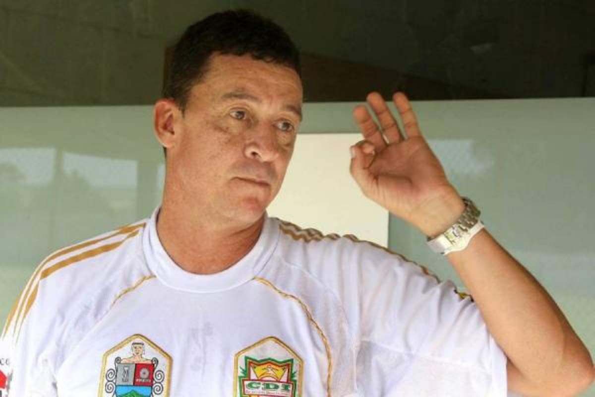 Carlos Mario Hoyos, técnico de Atlético Bucaramanga.