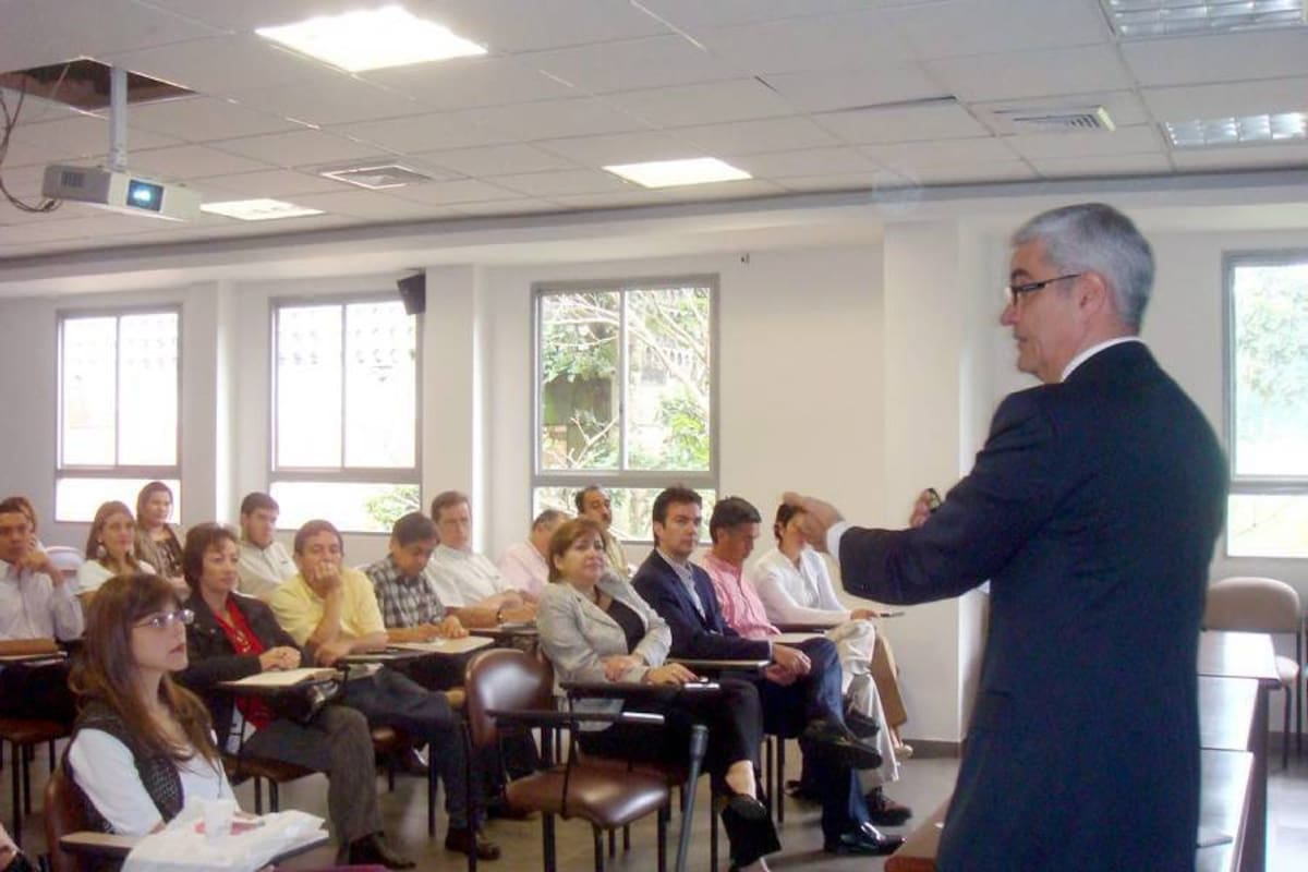 Mauricio Velasquez se ha desempeñado como consultor dentro y fuera del país en temas de outsourcing, BPO, ITO, KPO. (Foto: Suministrada / VANGUARDIA LIBERAL)