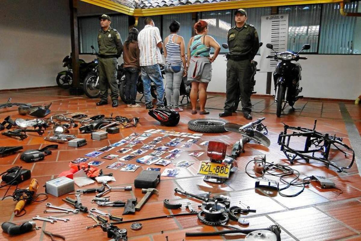 ‘Los Garroteros’ se dedican al hurto de motocicletas mediante la modalidad halada o intimidación con armas de fuego. (Foto: Suministrada: Policía Nacional / Vanguardia Liberal )