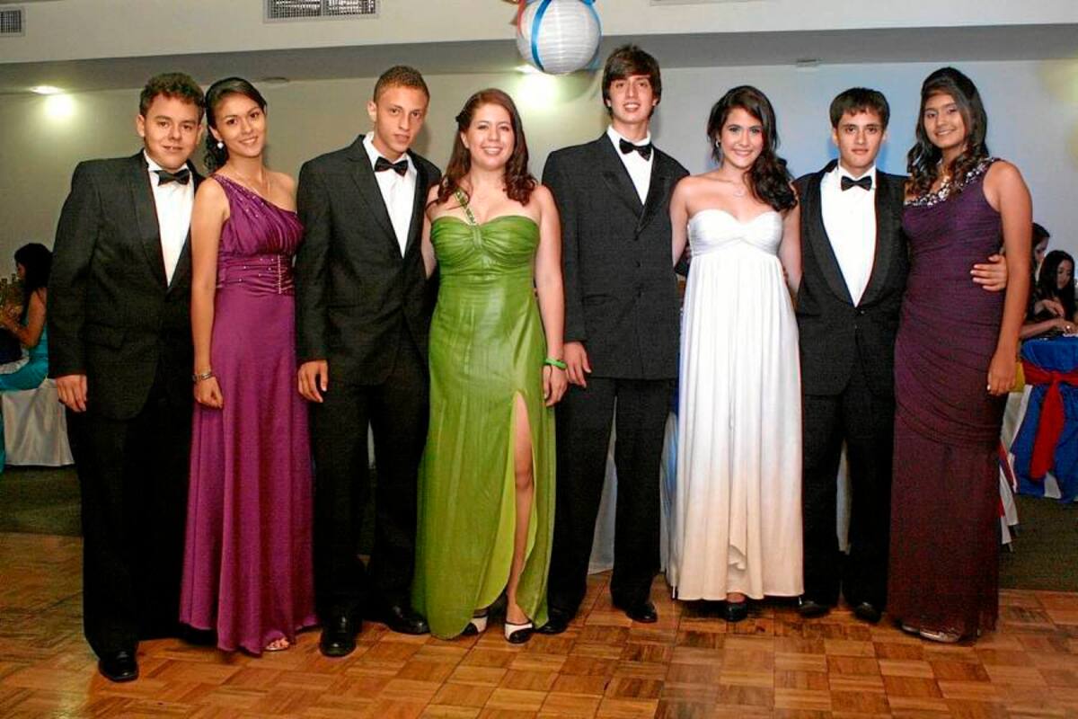 Sergio Andrés Ferro, Ana María Gómez, Juan Manuel Vargas, María Laura Ordoñez, Juan Camilo Peña, Daniela Parra, Sergio Andrés Martínez Rueda y María Fernanda Ruiz. (Foto: Mauricio Betancourt/ VANGUARDIA LIBERAL)