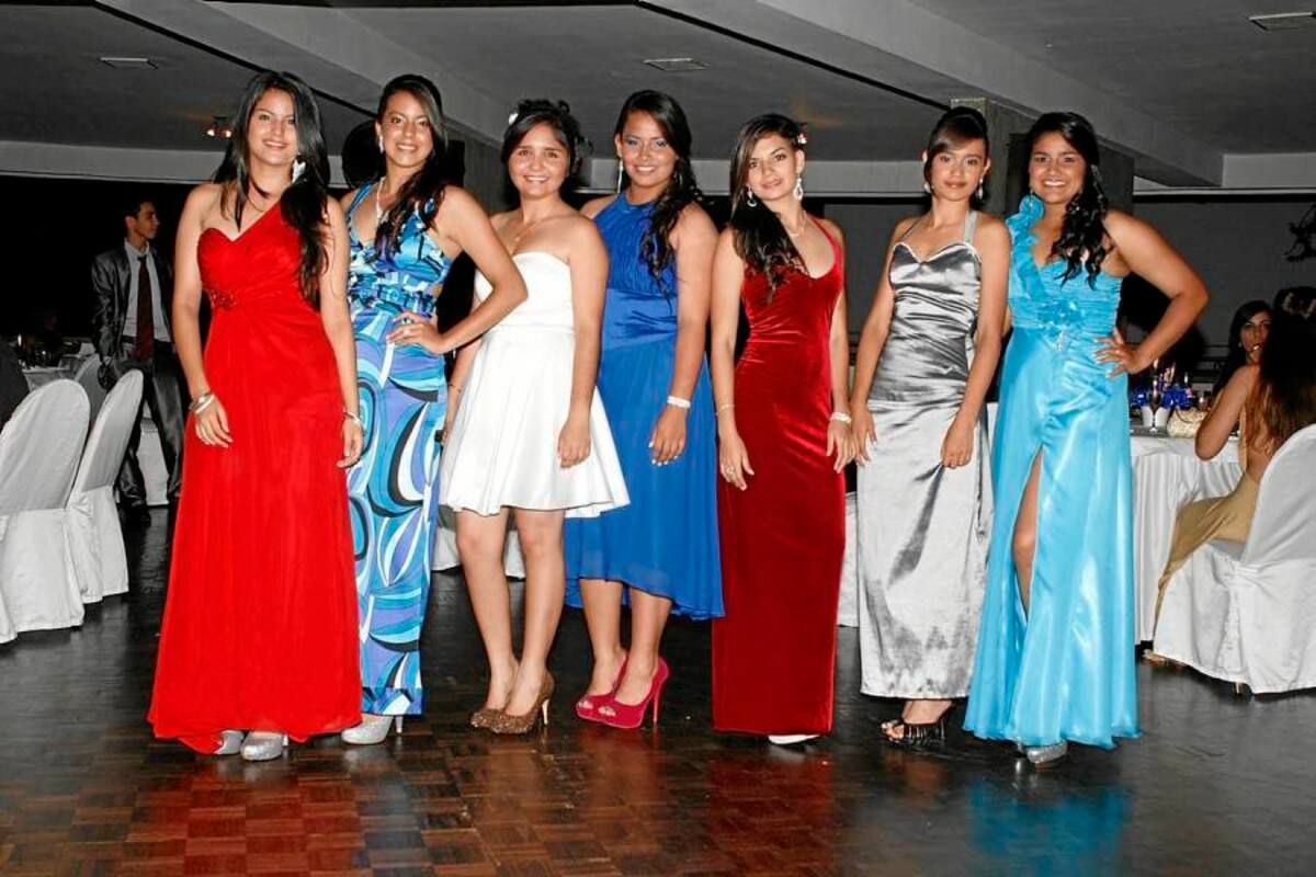 Angie Gómez, Carolina Uribe, Lina Lozano, Laura León, Jennifer Villegas, Alba Carrero y María Alejandra Román. (Foto: Mauricio Betancourt/VANGUARDIA LIBERAL)