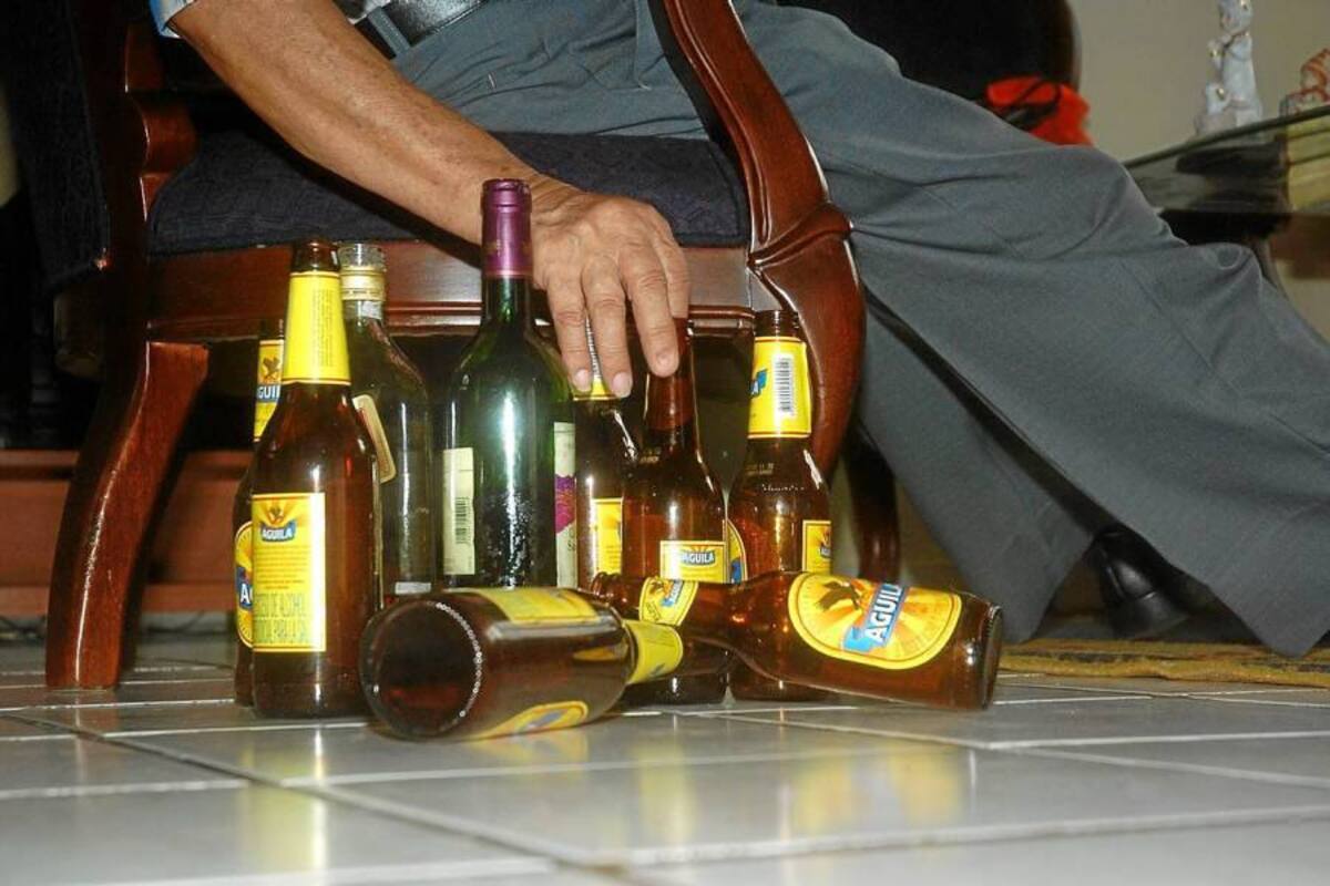 La campaña adelantada por la Policía Comunitaria de San Benito contra el delito de Lesiones Comunes, busca concientizar a los comerciantes para evitar comportamientos dentro de sus locales. (Foto: Archivo/VANGUARDIA LIBERAL)