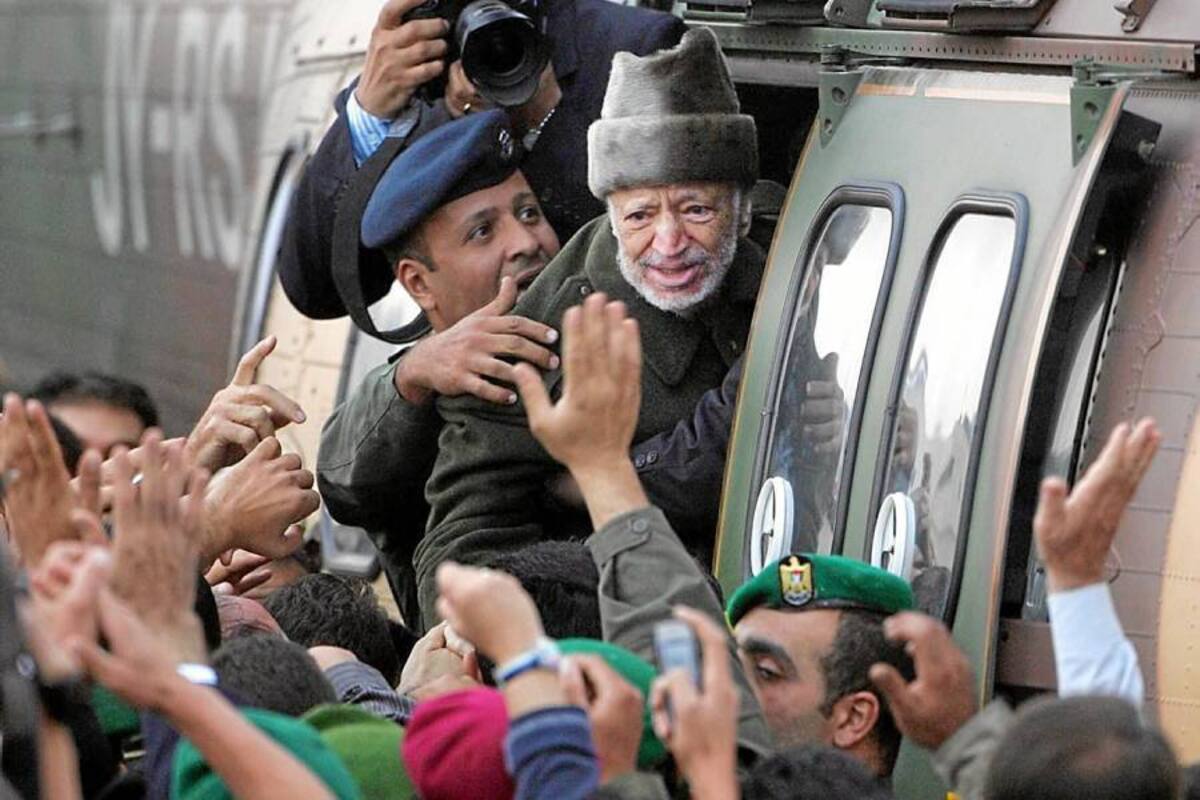 Arafat falleció a los 75 años el 11 de noviembre 2004 en un hospital militar cercano a París. Las causas de su muerte nunca se esclarecieron. (Foto: AFP/VANGUARDIA LIBERAL)