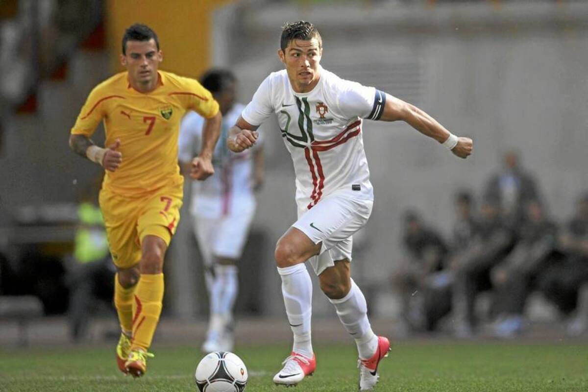 Ni con Cristiano Ronaldo en el campo, Portugal pudo descifrar el cerrojo que implementó Macedonia en el amistoso disputado ayer en Leiria, el cual se saldó con un empate a cero goles. (Foto: AFP / VANGUARDIA LIBERAL)