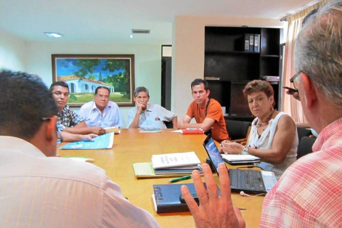La reunión tuvo lugar en las instalaciones de la Alcaldía de Floridablanca. (Foto: Zully Andrea Velazco C./VANGUARDIA LIBERAL)