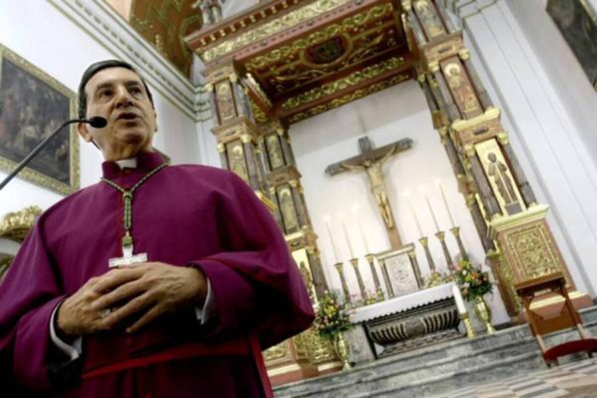 Monseñor Rubén Salazar, presidente de la Conferencia Episcopal, enfatizó en la necesidad de impulsar una salida negociada al conflicto armado. (Foto: Archivo /VANGUARDIA LIBERAL)
