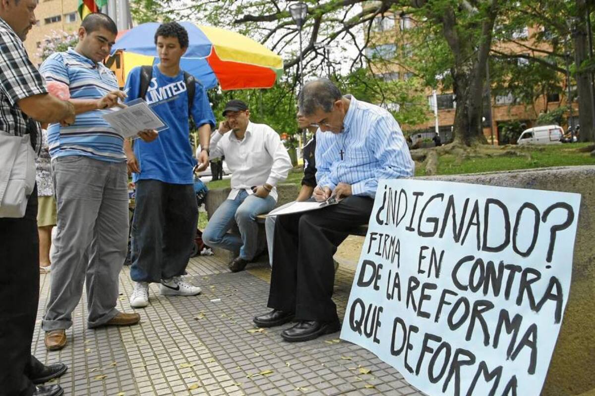 Arrancó en Bucaramanga la recolección de firmas para el referendo revocatorio