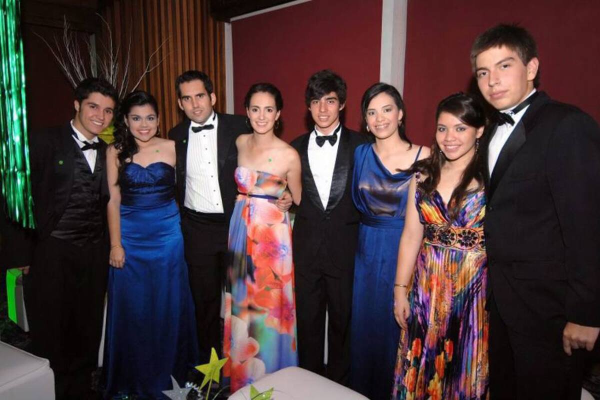 Juan Camilo La Rotta, Alejandra Díaz,Esteban Serrano, Isabella Loza, Manuel Vásquez, Silvia Bueno, Claudia Cáliz y Andres Mantilla (Foto: Suministrada / VANGUARDIA LIBERAL)