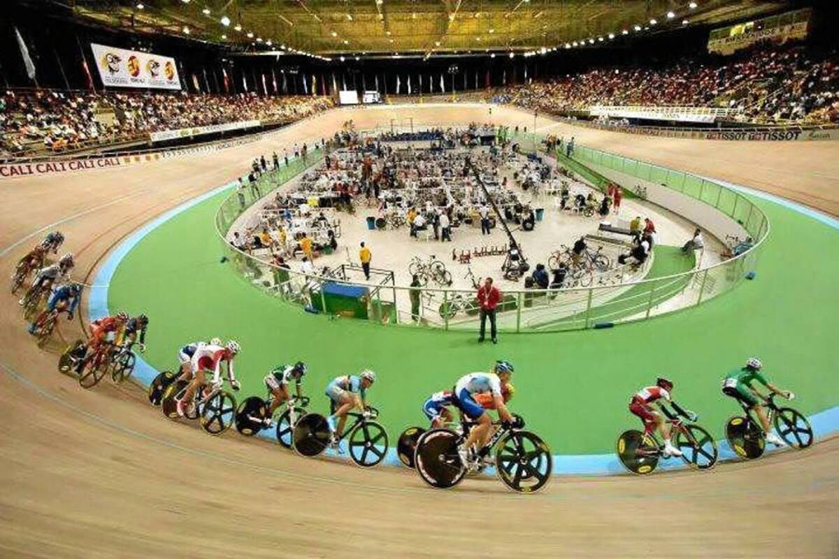 El bello velódromo de Cali, el Alcides Nieto Patiño, que ha sido sede de varias paradas de la Copa Mundo de Pista, acogerá en 2014 el mundial de esta modalidad, el cual será clasificatorio a los Juegos Olímpicos de Río de Janeiro de 2016. (Foto: Tomada de Internet / VANGUARDIA LIBERAL)