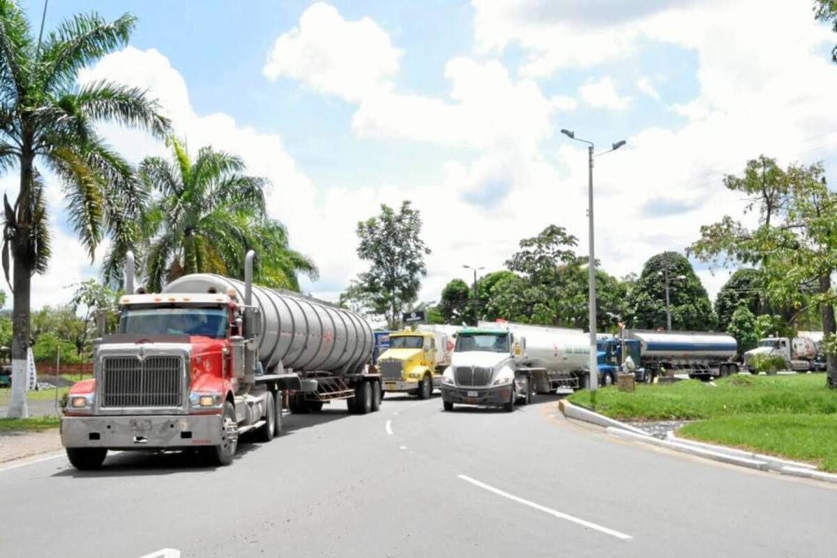 Para los expertos las compañías más impactadas serán las que transporten altos niveles de tonelajes. (Foto: Archivo/VANGUARDIA LIBERAL)