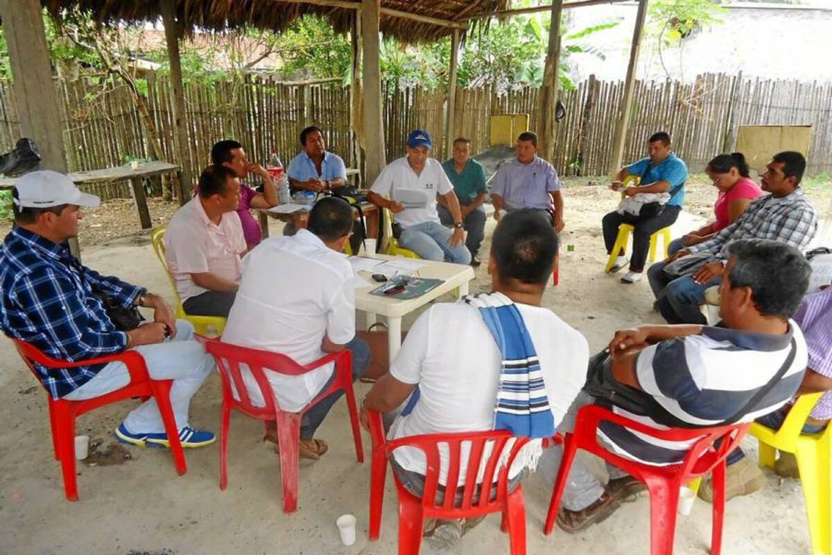 En una última asamblea, realizada en Puerto Araujo, los representantes de las 16 asociaciones de transportadores se reunieron para evaluar sus exigencias. (Foto: Suministrada/VANGUARDIA LIBERAL)