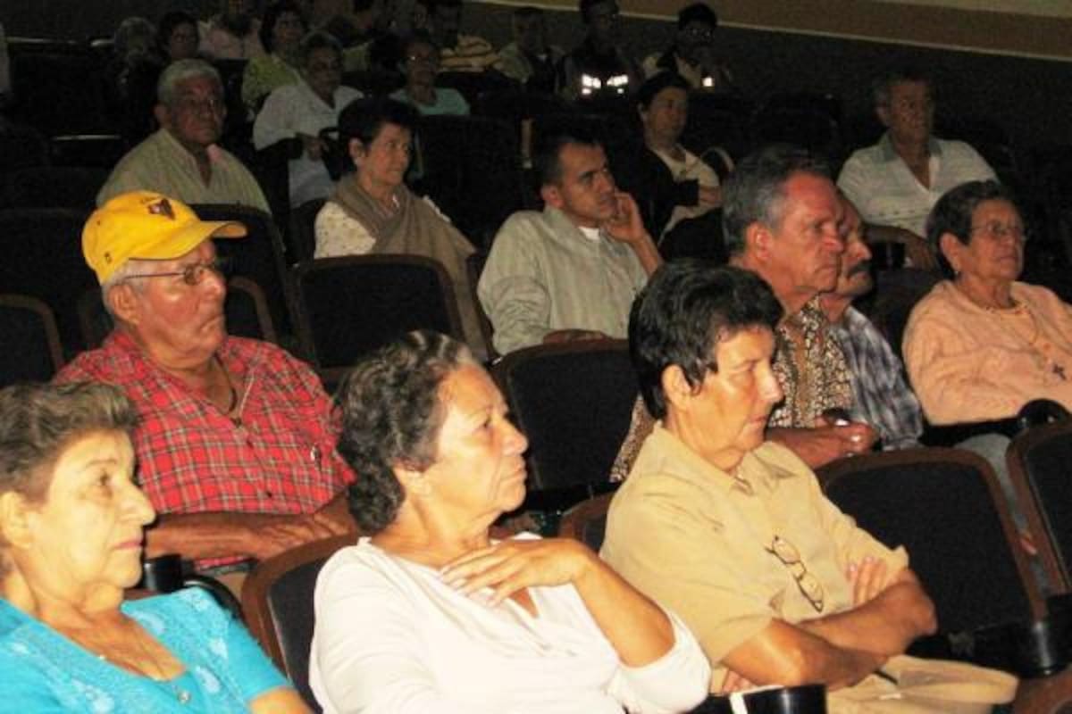 Entre los temas que se tratarán se abordará la legislación y organización comunal, la participación ciudadana, los derechos humanos, el uso racional de los servicios públicos, saneamiento básico, liderazgo y motivación personal, protección del medio ambiente y régimen subsidiado en salud. (Foto: Archivo/VANGUARDIA LIBERAL)
