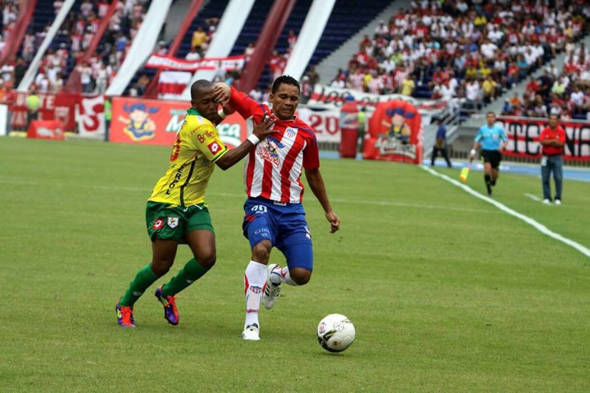 Real Cartagena dio la sorpresa en el inicio de la Liga Postobón II al derrotar en Barranquilla al Junior por 0 – 3, acomodándose en el primer lugar de la tabla de posiciones. (Foto: Colprensa / VANGUARDIA LIBERAL)