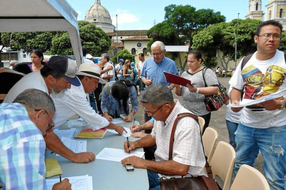 Después de hundida la Reforma a la Justicia: ¿Se necesita el referendo revocatorio? (Foto: Nelson Díaz/VANGUARDIA LIBERAL)