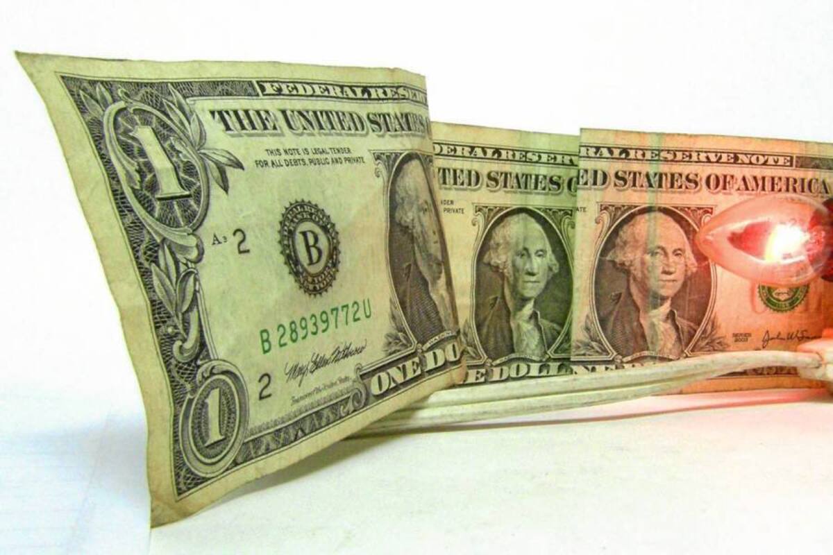 La intervención del Emisor no frenaría la caída del dólar
