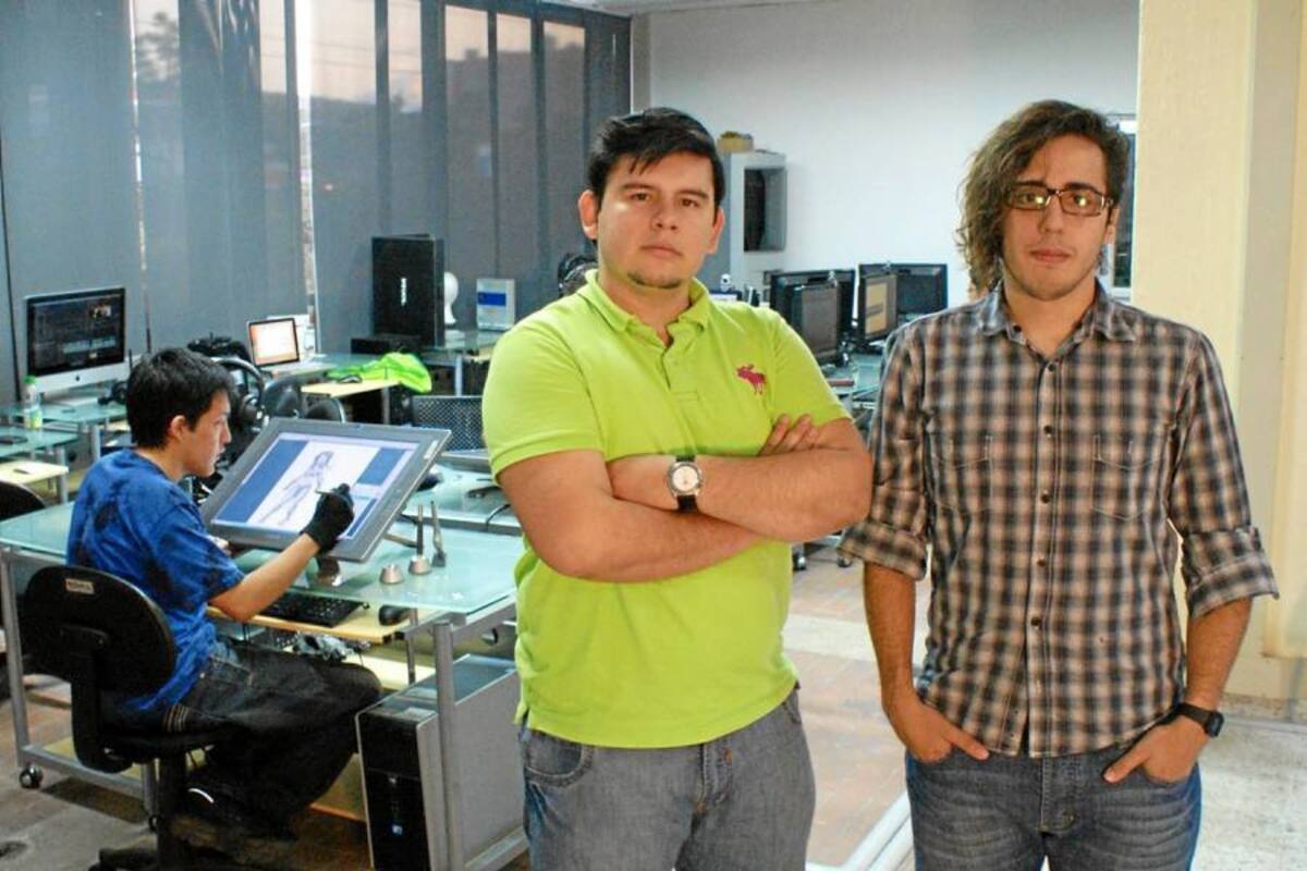 Wilmer Cañas (izquierda) es el encargado de Tecnoparque en el Sena de Floridablanca y Heberth Ferneynes se desempeña como director del cortometraje. (Foto: Suministrada/VANGUARDIA LIBERAL )