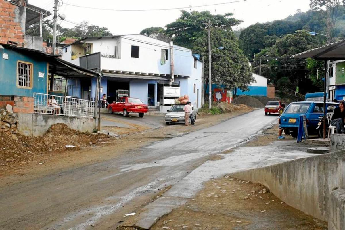En este lugar falleció Jean Edward Mateus Arguello. Será velado en la funeraria Las Colinas de Bucaramanga y luego será trasladado hasta su tierra natal, el municipio de Barbosa. (Foto: Marco Valencia/ VANGUARDIA LIBERAL )