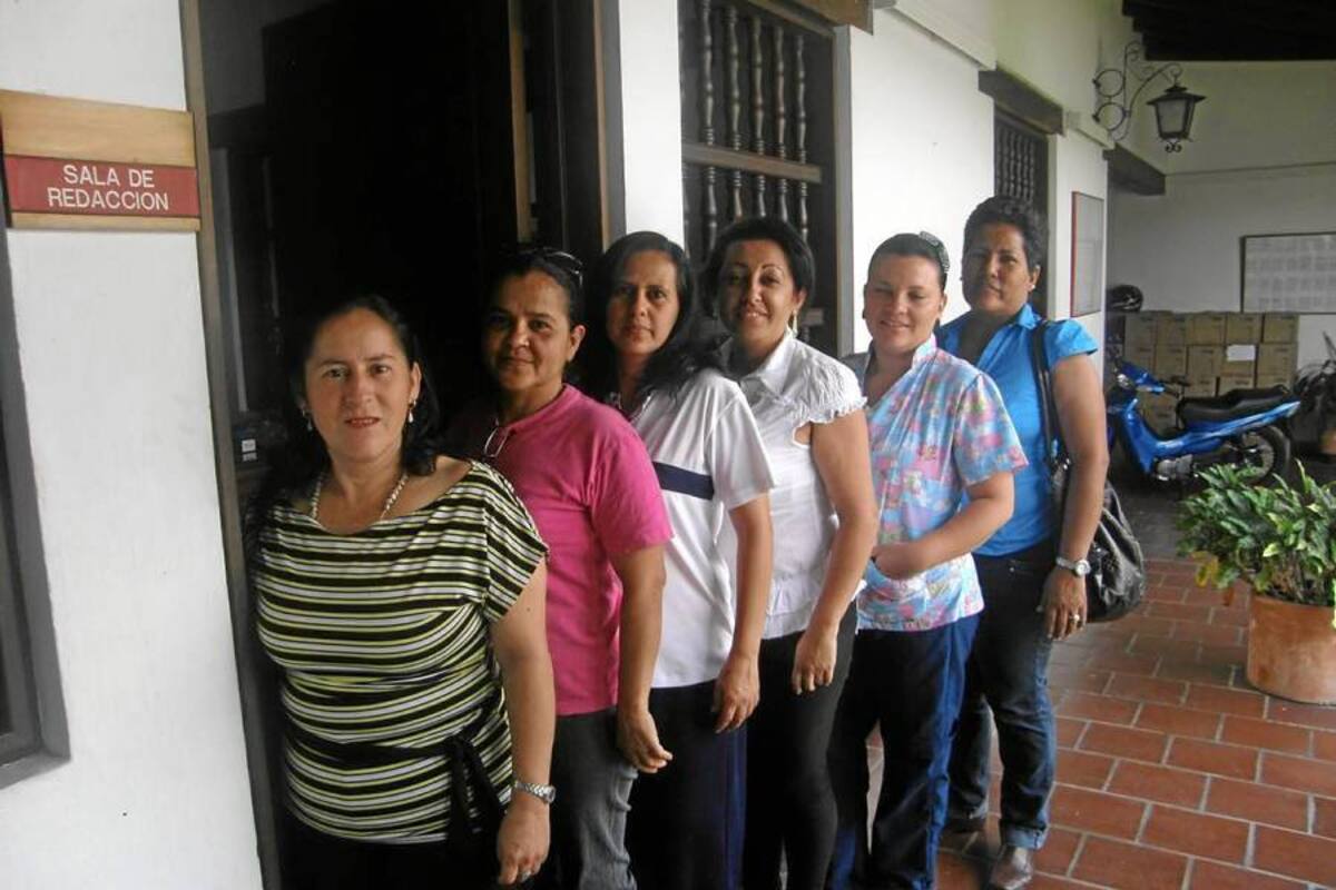 Voceras de las madres comunitarias anunciaron ayer que están a la espera del pago de las becas. (Foto: Edgar Omar Bustos A/ VANGUARDIA LIBERAL )