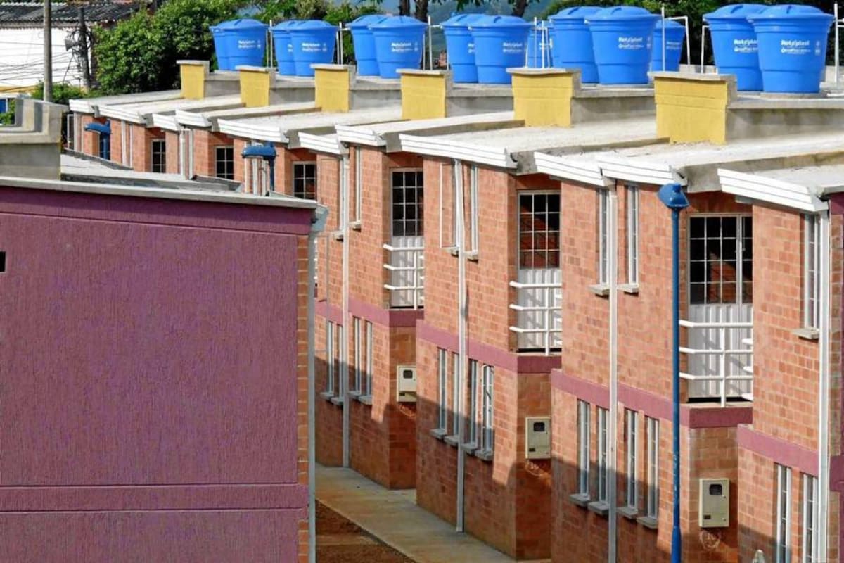 Uno de los requisitos para postularse es tener ingresos mensuales inferiores a 4 Smlv, (Foto: Archivo/VANGUARDIA LIBERAL)