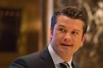 Pete Hegseth, veterano de guerra y presentador, el nuevo secretario de Defensa de Trump