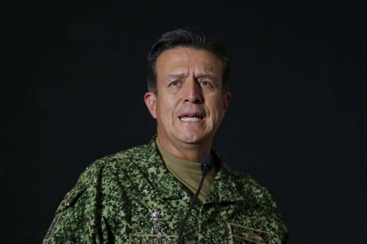 El almirante Francisco Cubides mantendrá a las Fuerzas Militares ...