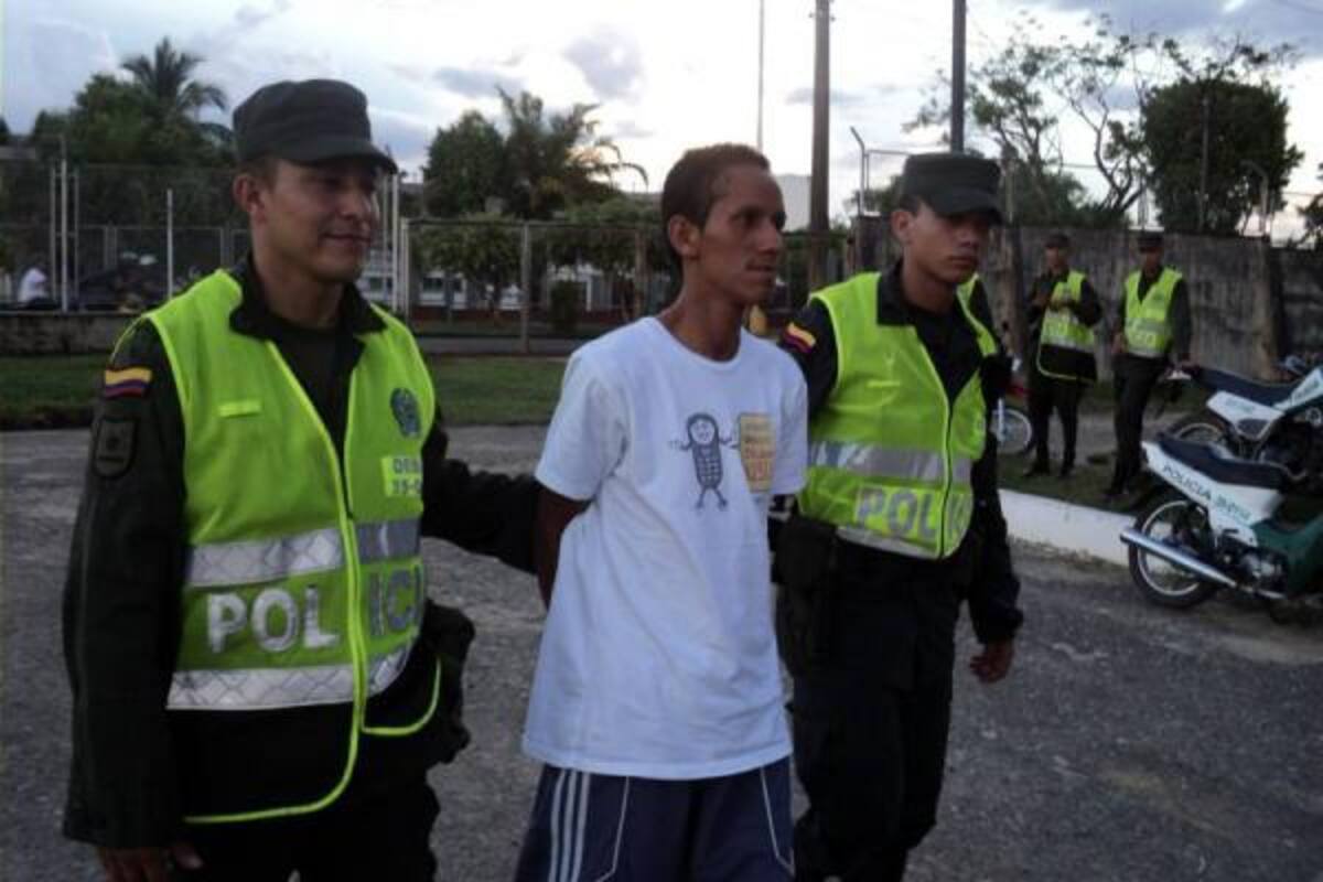 Alexander Becerra Madrid, de 32 años de edad, fue dejado a disposición de la Unidad de Reacción Inmediata de la Fiscalía.