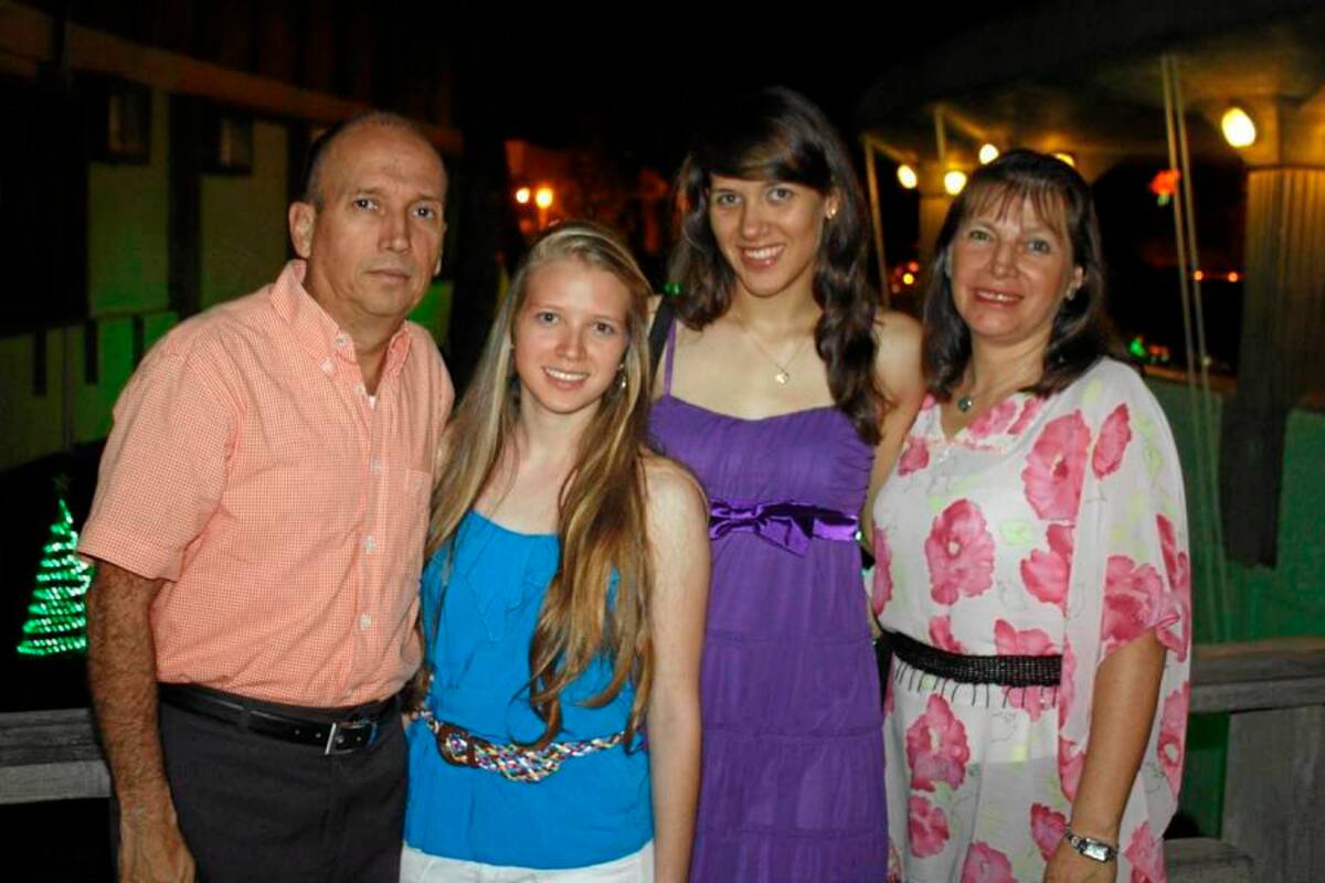 Fernando Antonio Prada, Erika Prada, Sandra Prada y Emma Duarte. (Foto: Nelson Díaz / VANGUARDIA LIBERAL)