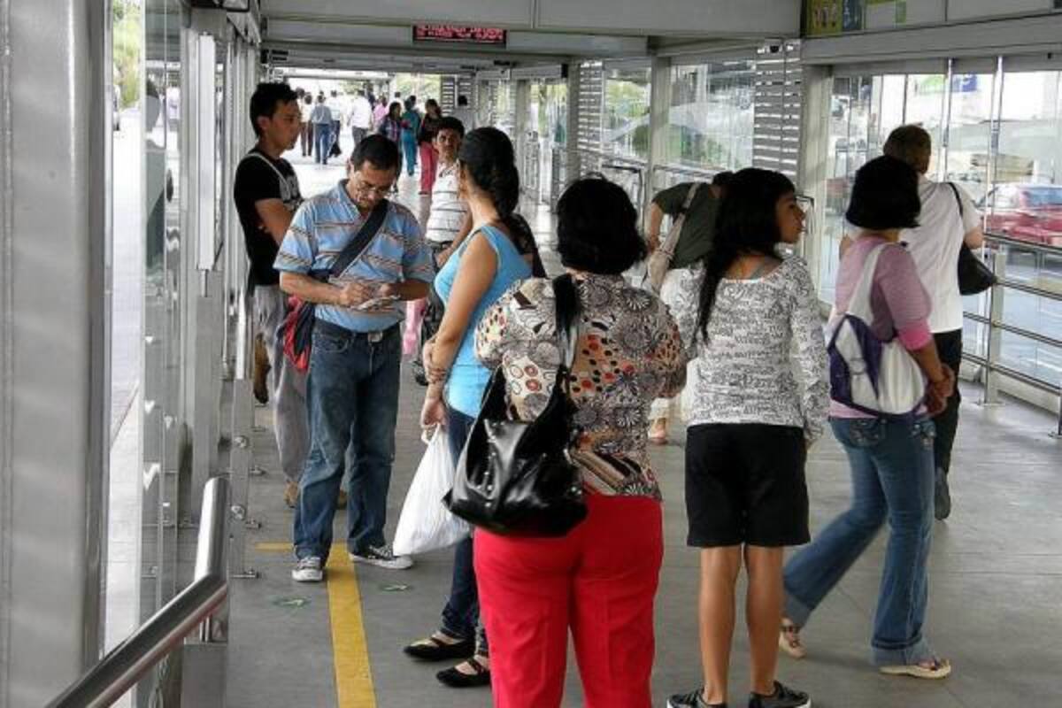 Al menos 44 elementos entre billeteras, documentos, carpetas, entre otros reposan en Metrolínea para ser reclamados(Foto: Archivo/VANGUARDIA LIBERAL )