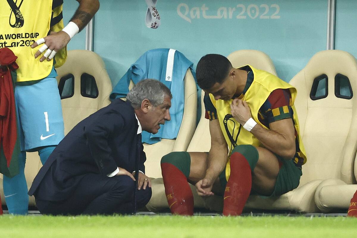 Entrenador de Portugal contó detalles de la charla con Ronaldo para decirle que iría al banco. EFE / VANGUARDIA