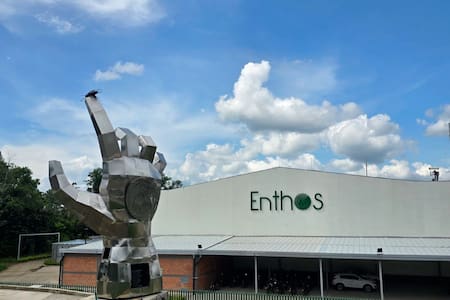 Enthos: el verdadero motor de la innovación está en las personas