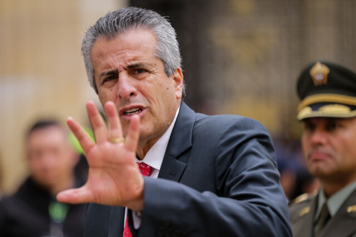 Luis Fernando Velasco, exministro del Interior. // Foto: Colprensa