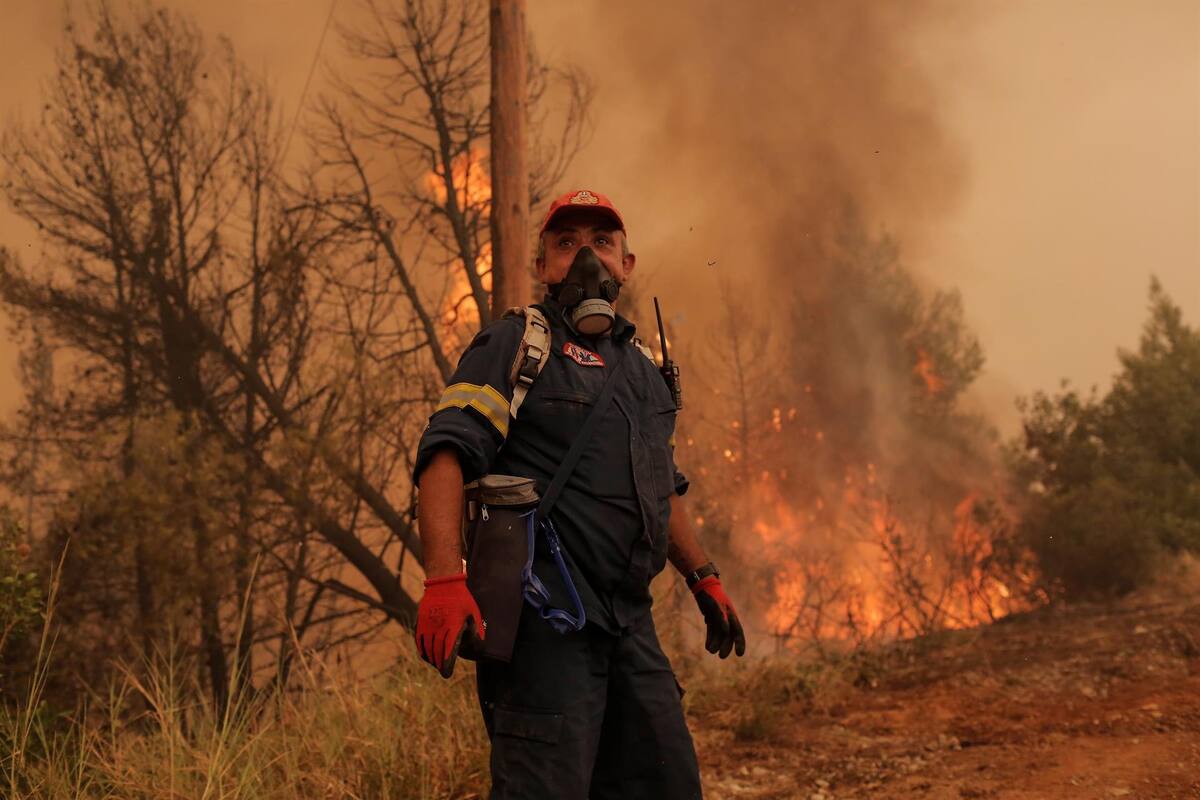 Este aumento conllevaría también mayores eventos climáticos extremos tales como sequías, inundaciones y olas de calor. (FOTO/EFE)