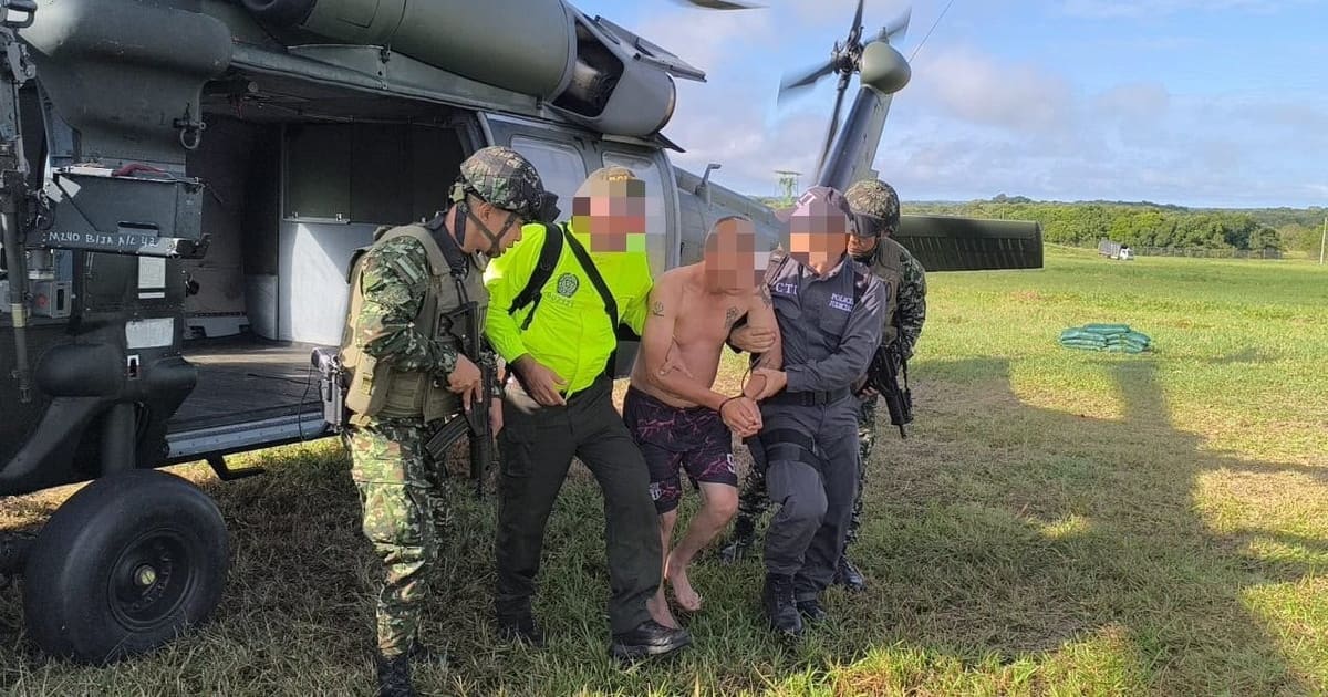 Video: Así fue la salida del Ejército de La Macarena tras operativo ...