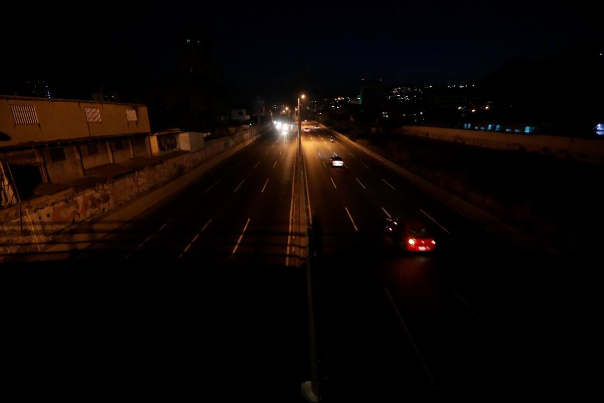 El nuevo apagón ha interrumpido el servicio del Metro de Caracas. (Foto: EFE /VANGUARDIA)