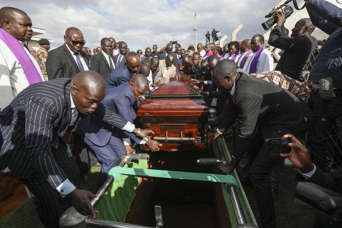 El atleta keniano Kelvin Kiptum, plusmarquista mundial de maratón, fue enterrado este viernes.