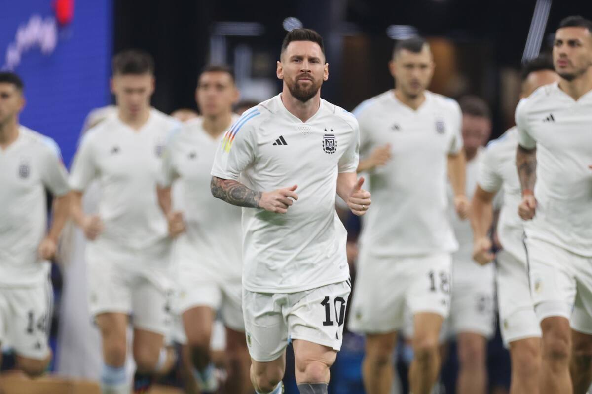 Habló el primer entrenador de Lionel Messi. EFE / VANGUARDIA