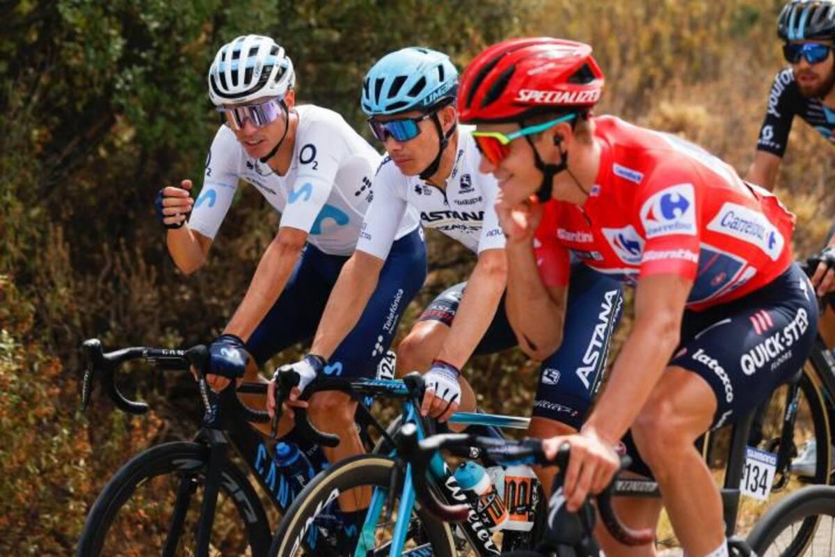 Remco Evenepoel y Van Vleuten, Bicicletas de Oro 2022. EFE / VANGUARDIA