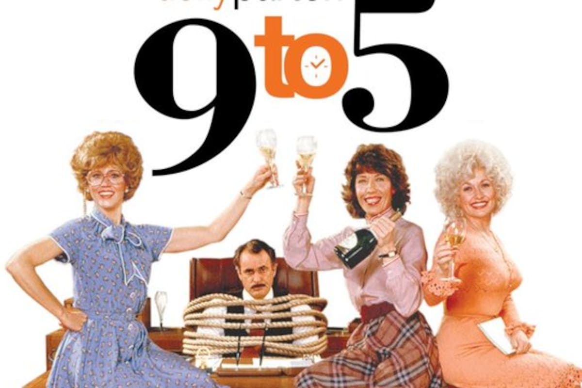 La cinta de 1980, protagonizada por Dolly Parton, Jane Fonda y Lily Tomlin, estará una semana en cartelera y destinará su recaudación a la fundación de la cantante.