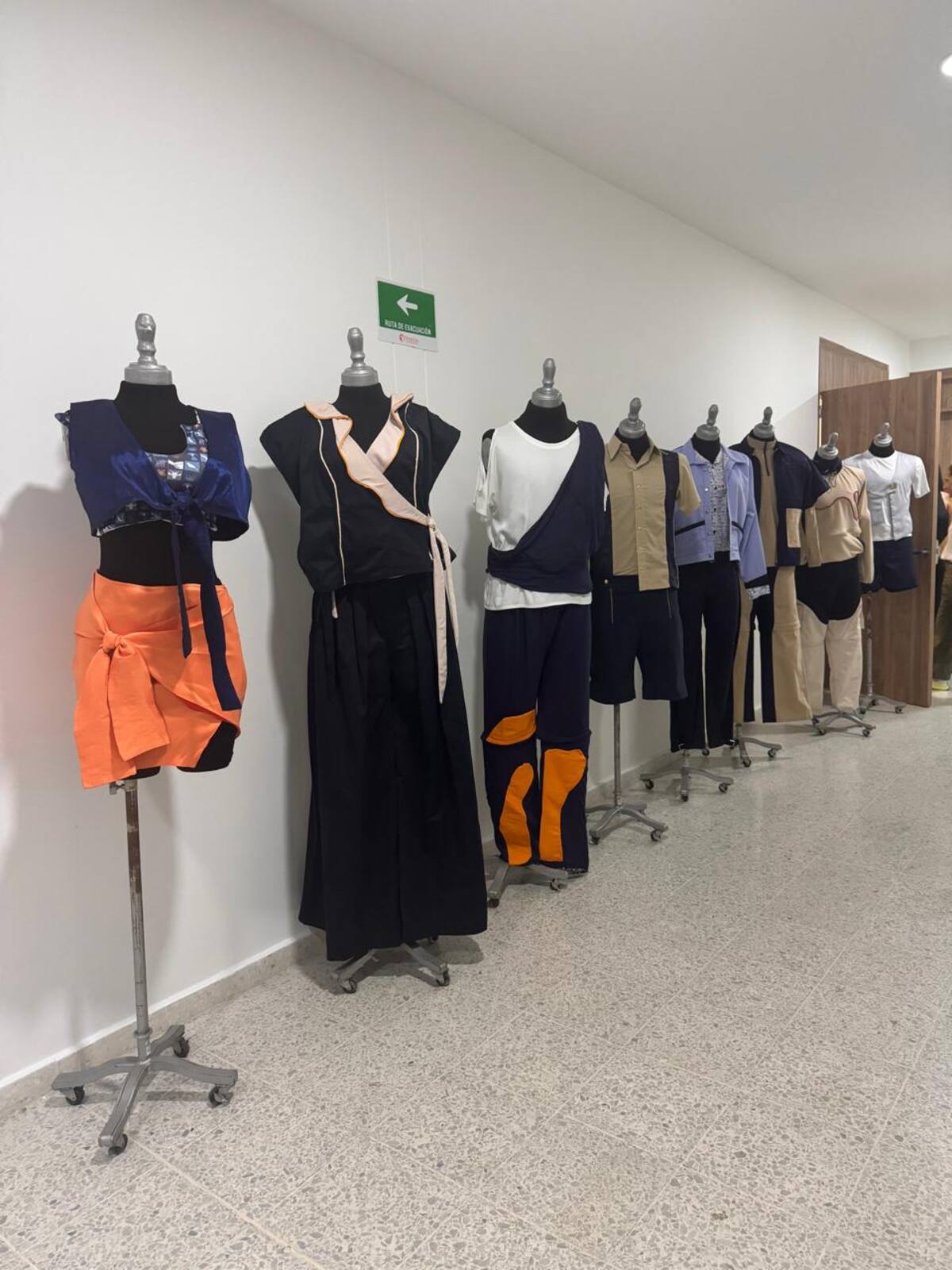 Diseño de estudiantes de las UTS.