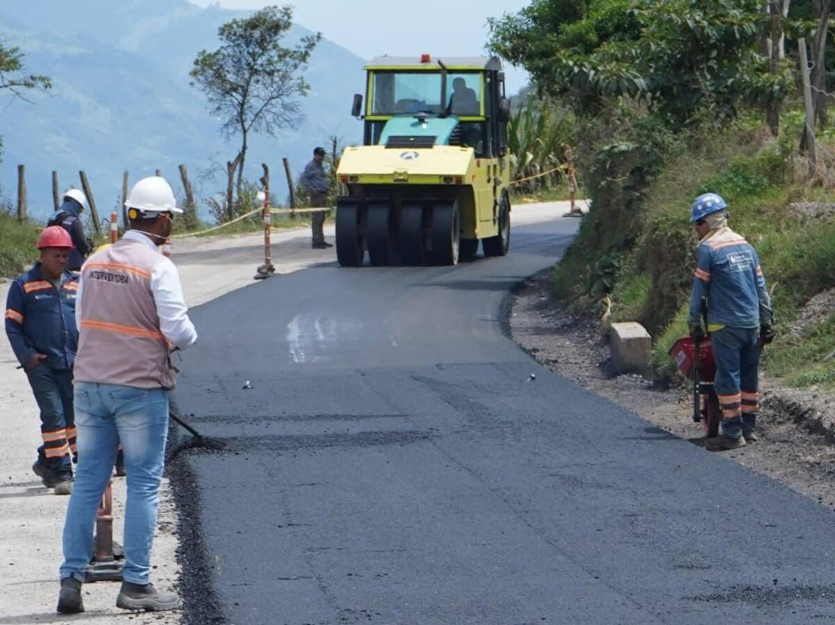 Vía Curos - Málaga: la comunidad pide que se acelere la pavimentación en el corredor vial. El Invías respondió | Foto Cortesía Invías
