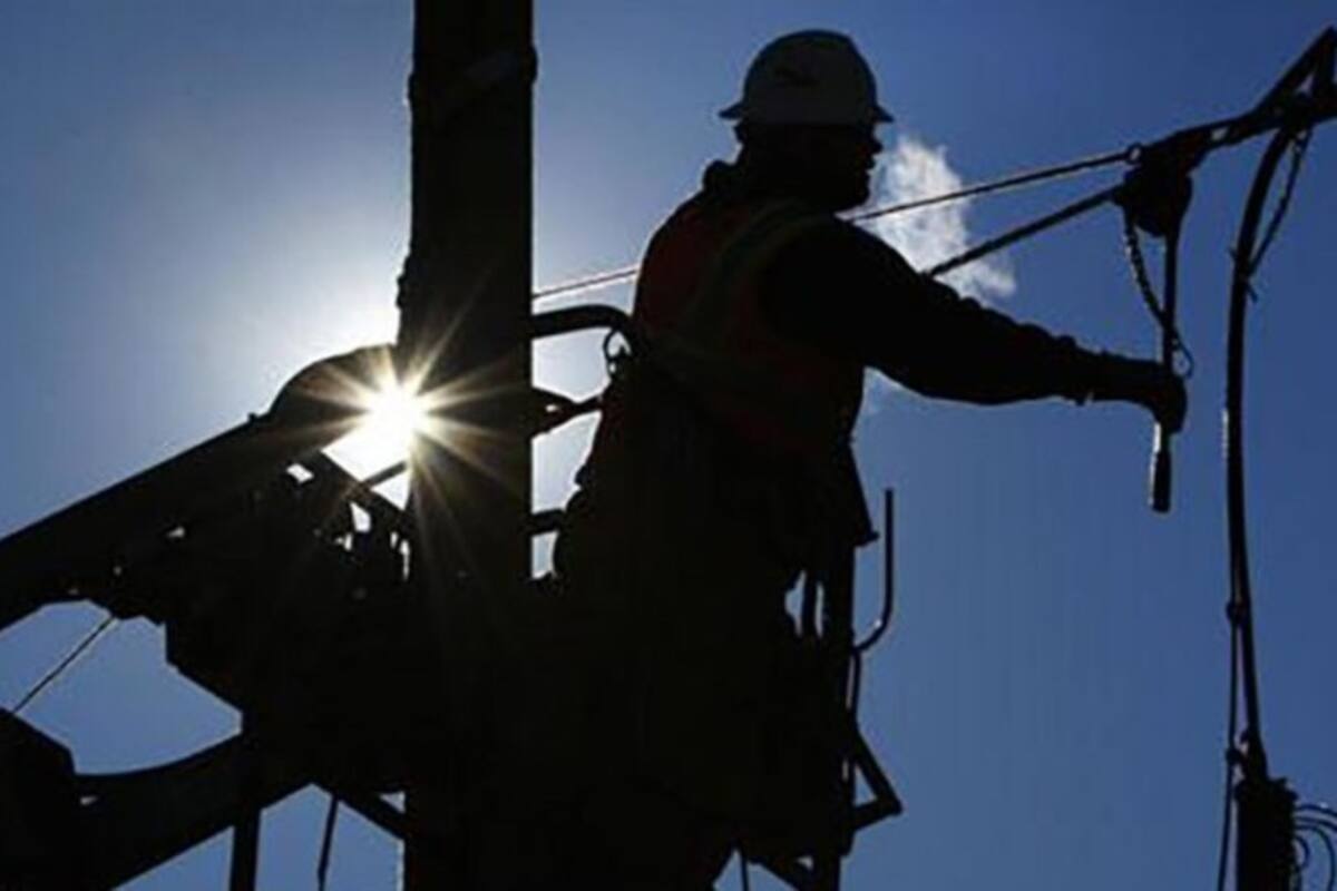 Para avanzar con el plan de mantenimiento preventivo, la empresa Air-e Intervenida anuncia que este domingo habrá corte de energía en Puerto Colombia, Atlántico. Archivo/VANGUARDIA