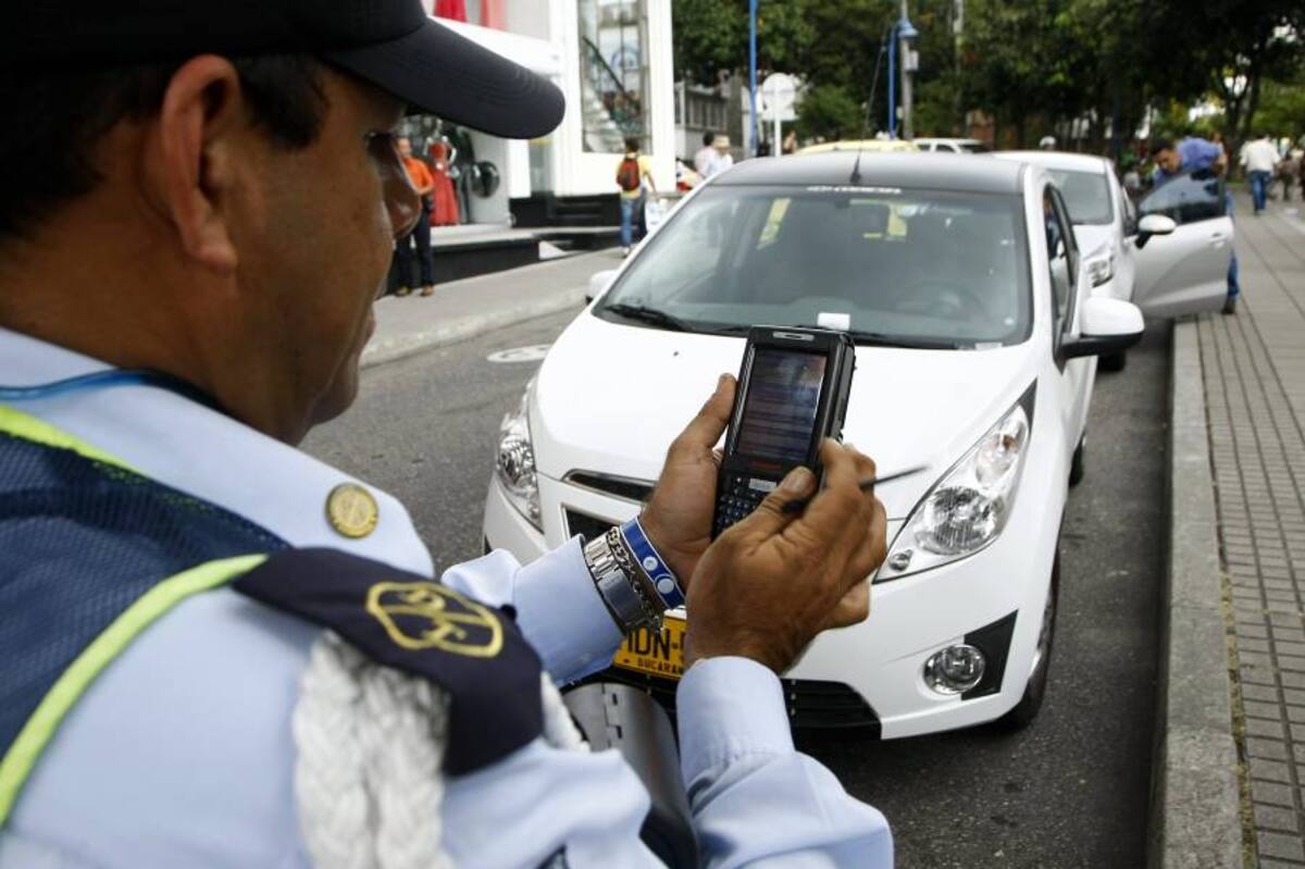 El cobro de impuesto por porte de placa está vigente en Bucaramanga