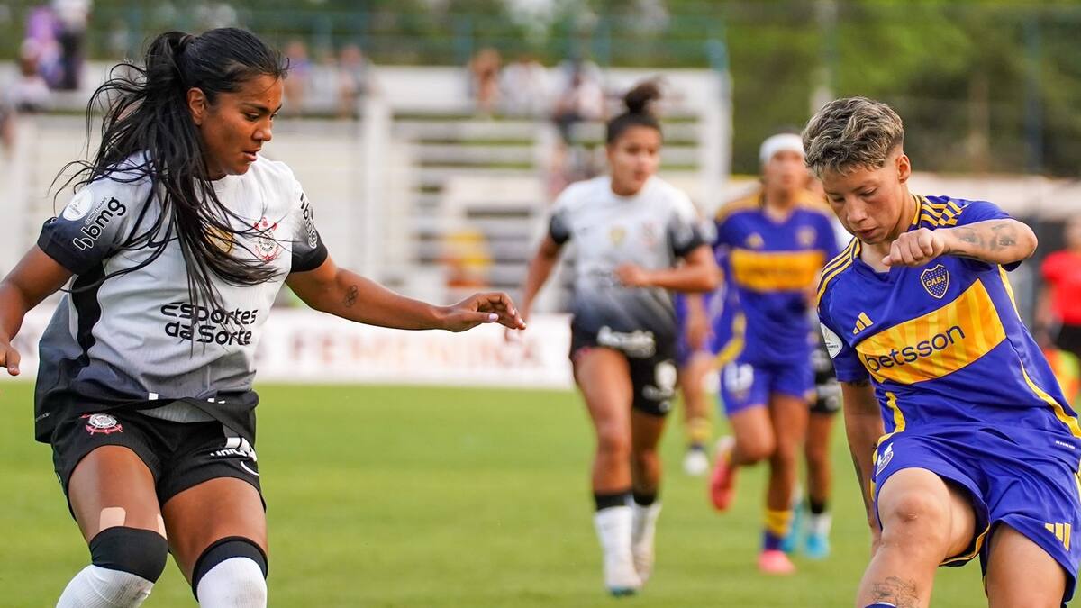 La santandereana Daniela Arias fue reconocida como la mejor defensora del campeonato en el fútbol de Brasil. (Foto: Boca Juniors / VANGUARDIA).