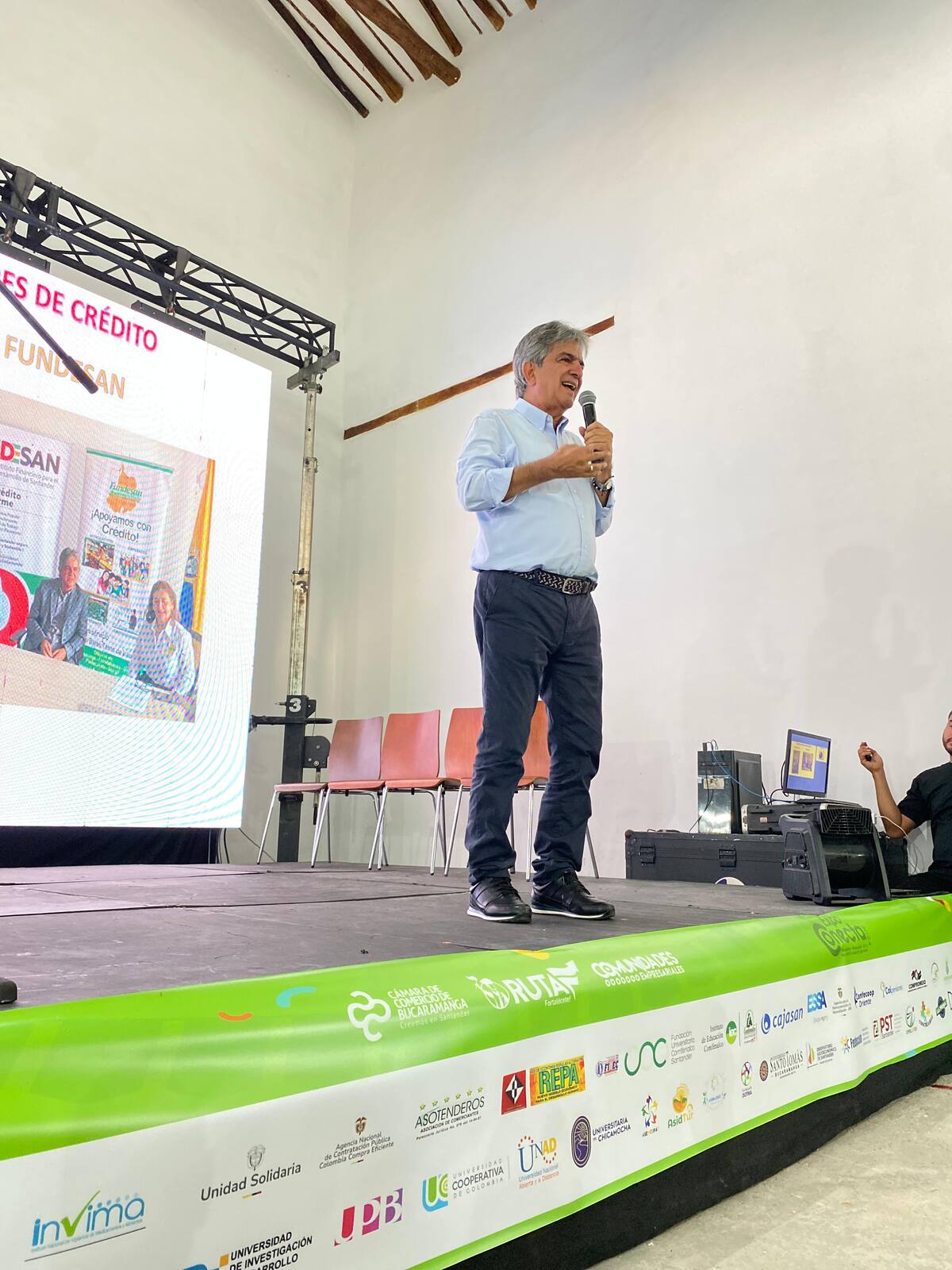 Néstor Augusto Salcedo Silva, gerente de Idesan, explicó cómo avanza la iniciativa de la Gobernación de Santander para entregar créditos con la economía popular | Suministrada