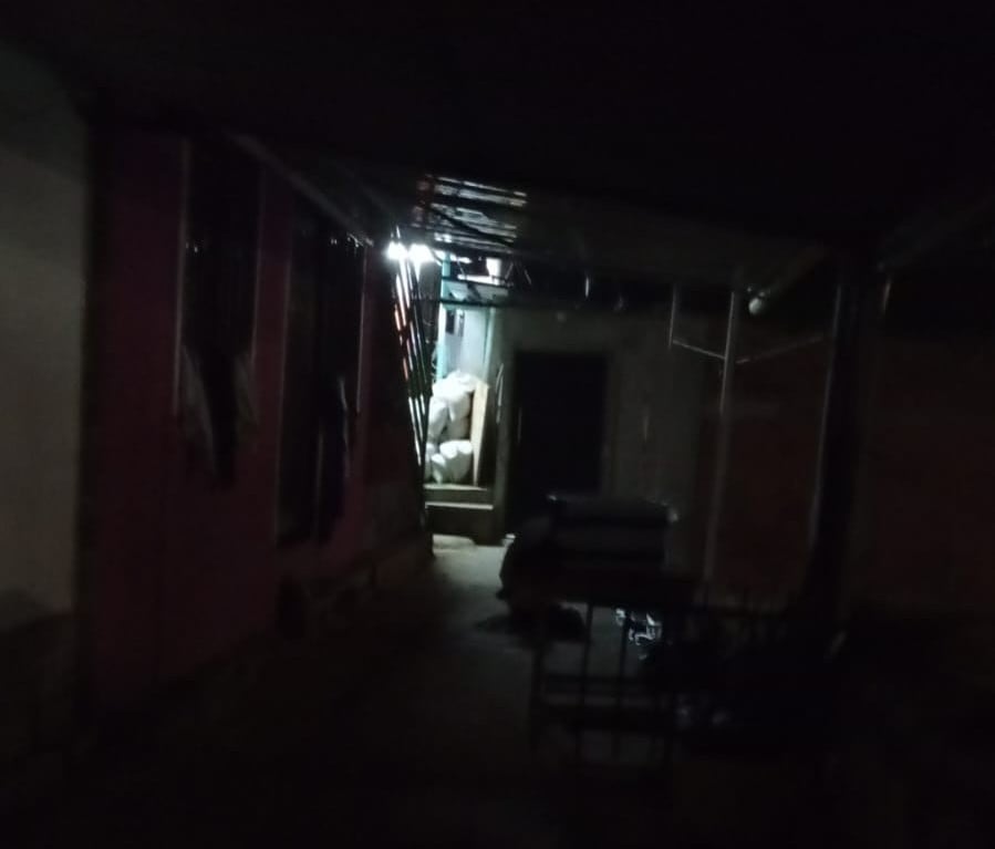 Oscuridad y temor en El Mirador: vecinos denuncian falta de alumbrado público